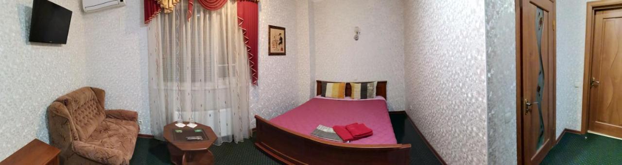 Atrium Hotel Melitopolʼ Εξωτερικό φωτογραφία